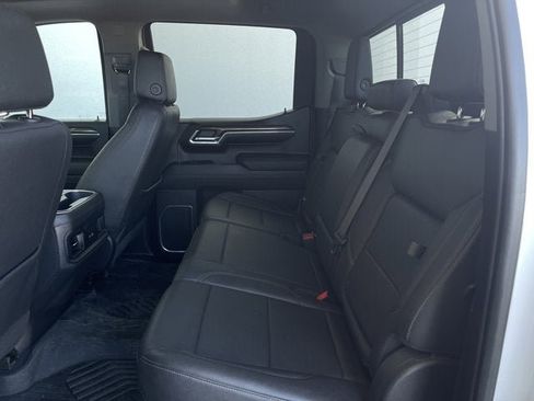 Used 2023 Chevrolet Silverado 1500 LT Trail Boss w/ LT Trail Boss Premium Package AWD/4WD image 27