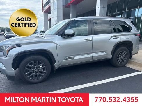 Used 2026 Toyota Sequoia Platinum AWD/4WD image 4