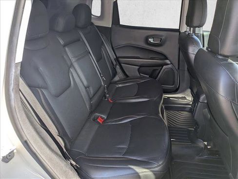 Used 2019 Jeep Compass Limited FWD image 18