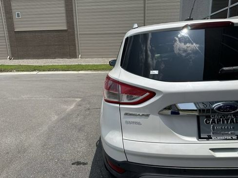 Used 2014 Ford Escape Titanium FWD image 26