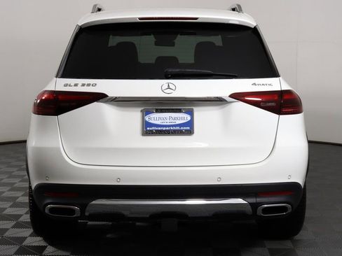 Used 2025 Mercedes-Benz GLE 350 4MATIC image 9