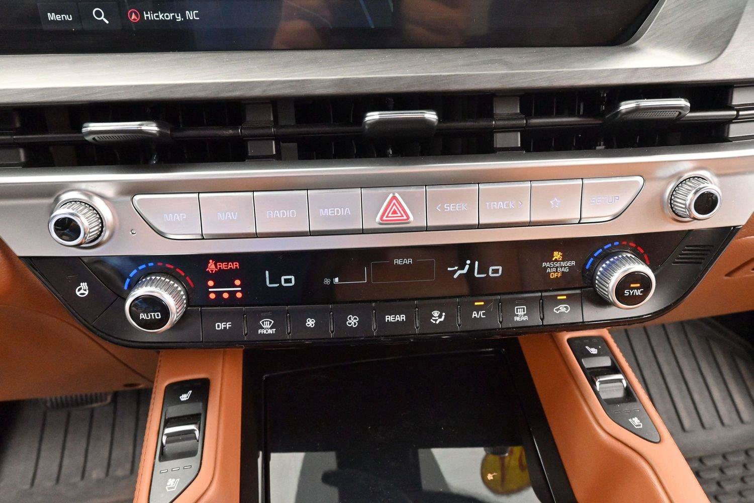 Used 2024 Kia Telluride EX X-Line AWD/4WD image 26