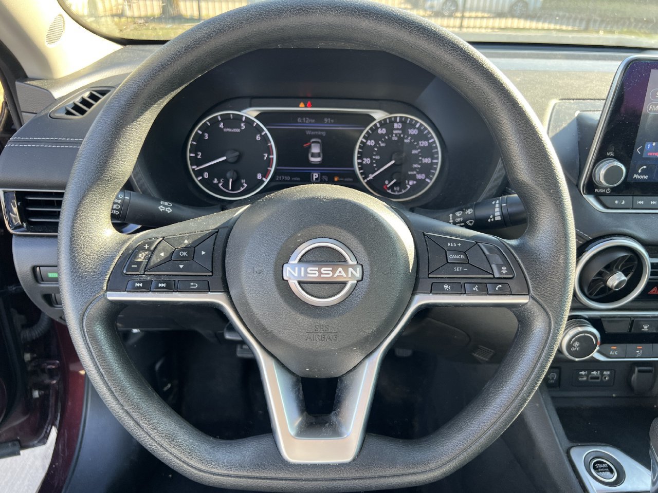 Used 2024 Nissan Sentra SV FWD image 6