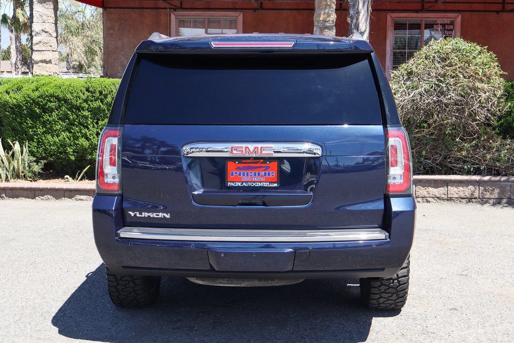 Used 2018 GMC Yukon Denali w/ Denali Ultimate Package AWD/4WD image 7