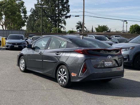 Certified 2020 Toyota Prius Prime Limited w/ Protection Package image 4