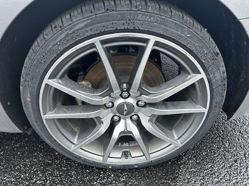 Used 2023 Genesis G70 2.0T image 11