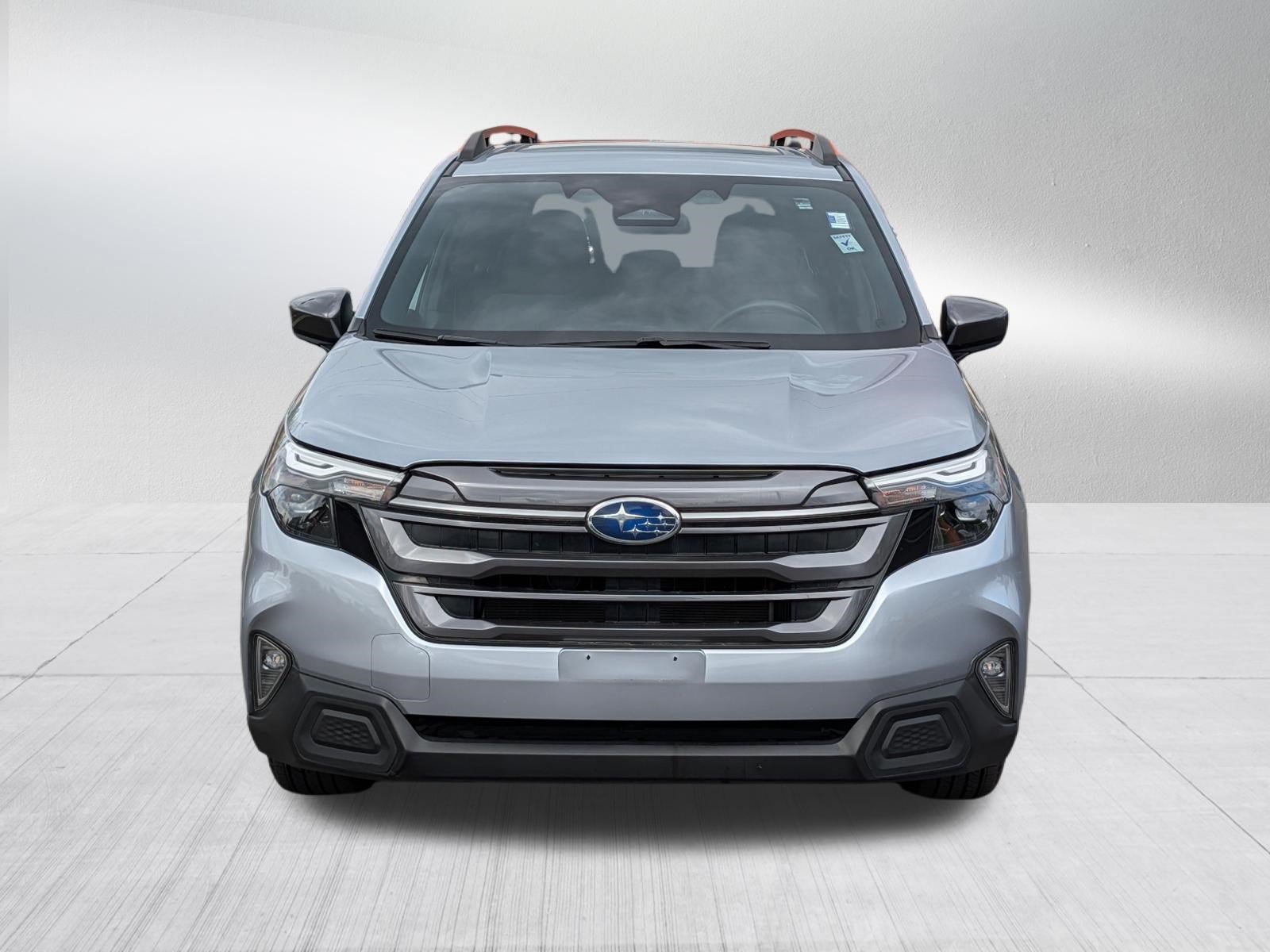 Used 2025 Subaru Forester Premium AWD/4WD image 2