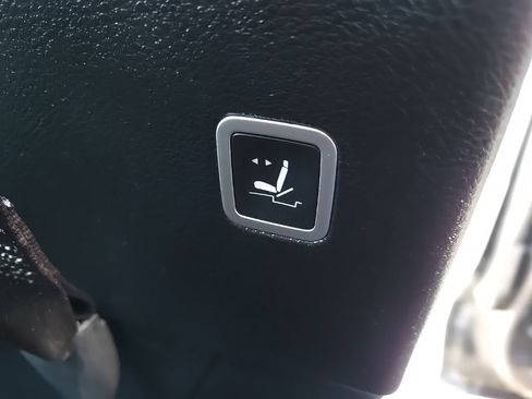 Used 2020 Chrysler Pacifica Limited w/ Advanced Safetytec Group image 99