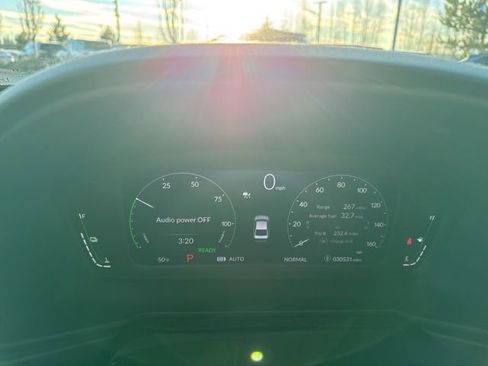 Used 2023 Honda Accord Touring image 12