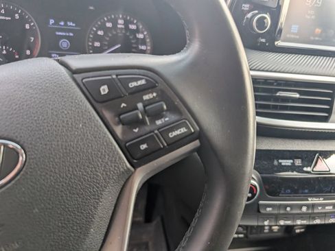 Used 2020 Hyundai Tucson Sport FWD image 17