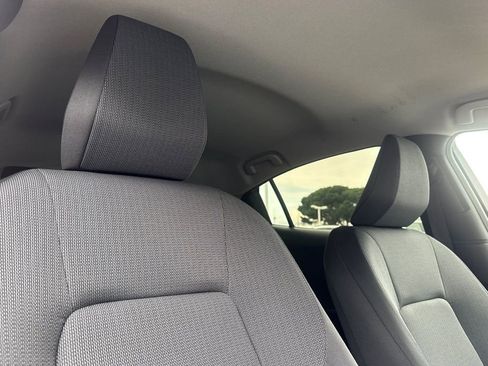 Used 2025 Toyota Prius LE image 15