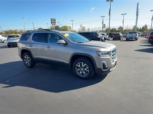 Certified 2023 GMC Acadia SLE w/ Driver Convenience Package image 2