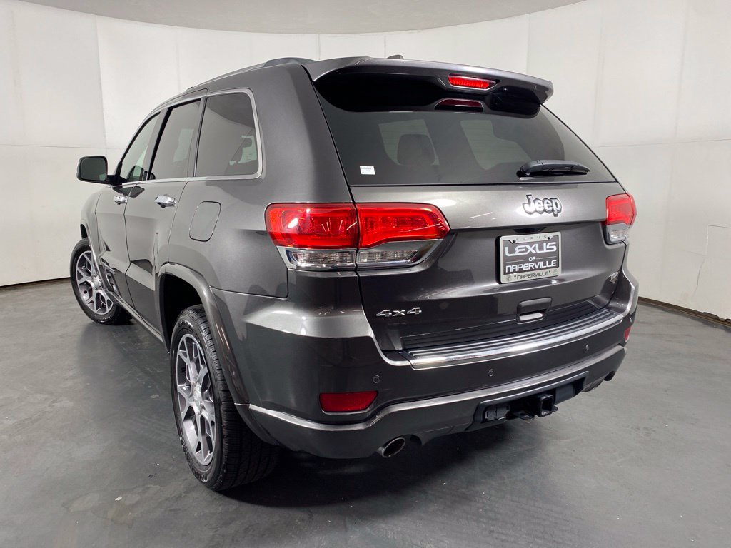 Used 2019 Jeep Grand Cherokee Overland AWD/4WD image 8