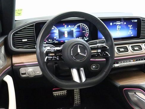 Certified 2025 Mercedes-Benz GLE 450e 4MATIC image 18