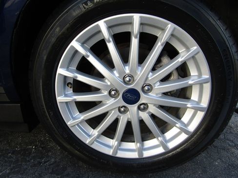 Used 2016 Ford C-MAX SE image 35