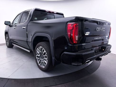 Used 2024 GMC Sierra 1500 Denali Ultimate AWD/4WD image 16