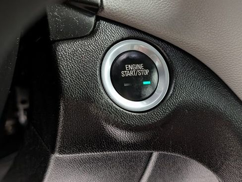 Certified 2018 Chevrolet Equinox LS w/ LPO, Protection Package FWD image 21