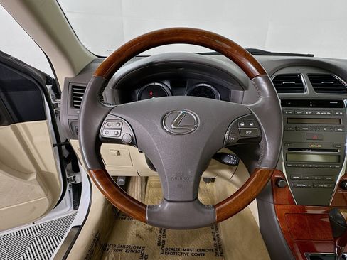 Used 2010 Lexus ES 350 image 11