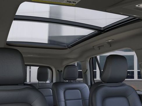 New 2026 Lincoln Aviator AWD w/ Jet Appearance Package image 22