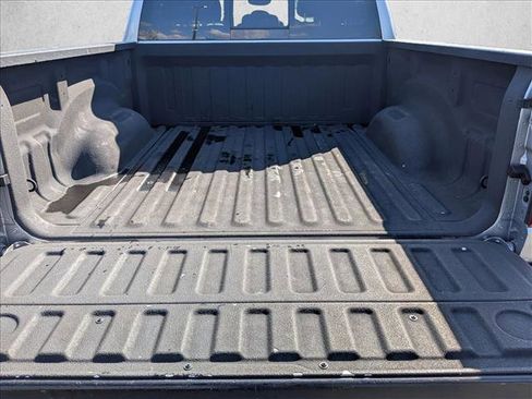 Used 2019 RAM 1500 Big Horn image 6