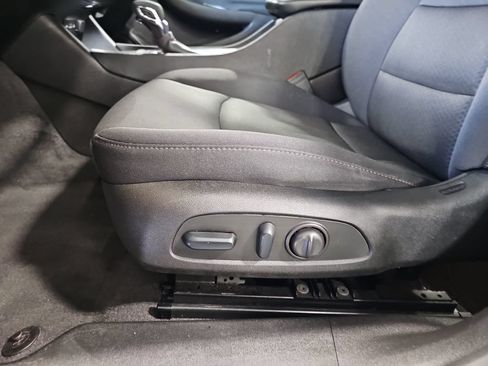 Used 2024 Chevrolet Malibu LT FWD image 29