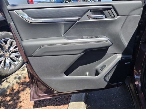 New 2025 GMC Acadia Elevation w/ Elevation Premium Package image 14