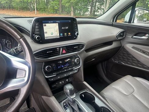 Used 2020 Hyundai Santa Fe Limited FWD image 7
