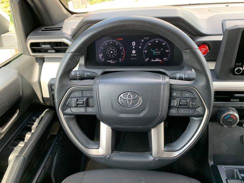 Used 2024 Toyota Tacoma TRD Off-Road AWD/4WD image 12