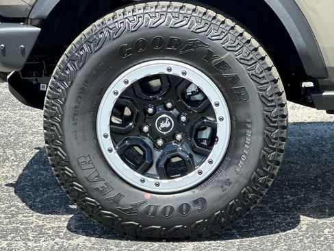 New 2026 Ford Bronco Big Bend image 25