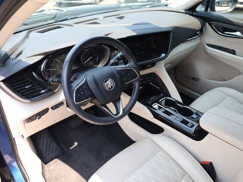 Used 2022 Buick Envision Avenir w/ Technology Package II FWD image 10