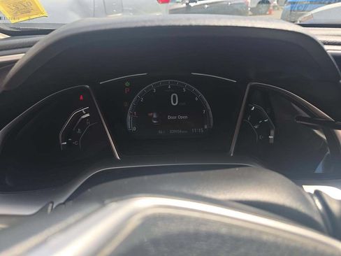 Used 2020 Honda Civic EX image 3