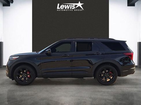 Used 2023 Ford Explorer ST w/ Equipment Group 401A AWD/4WD image 2