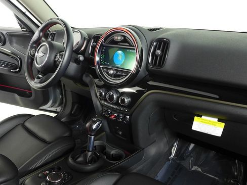 Used 2019 MINI Cooper Countryman S w/ Premium Package image 13