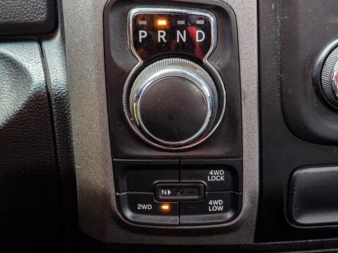 Used 2015 RAM 1500 Express w/ Black Ram 1500 Express Group AWD/4WD image 20