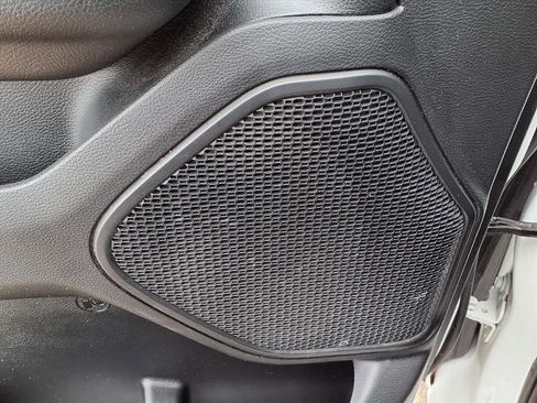 Used 2021 RAM 1500 Big Horn image 17