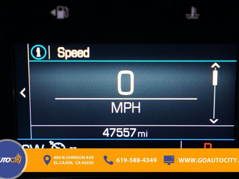 Used 2024 GMC Terrain SLE image 3