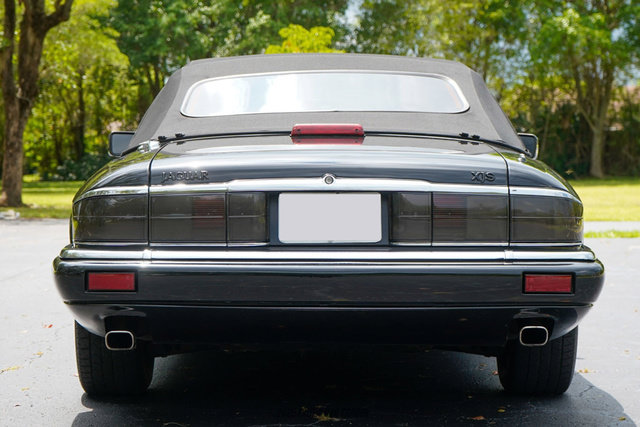 Used 1994 Jaguar XJS 4.0 Convertible RWD image 19