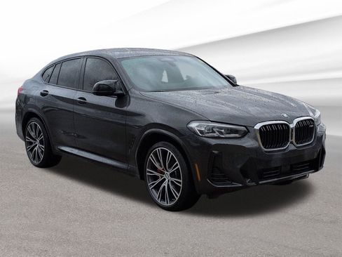 Used 2022 BMW X4 M40i image 4