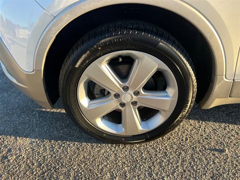 Used 2015 Buick Encore FWD image 10