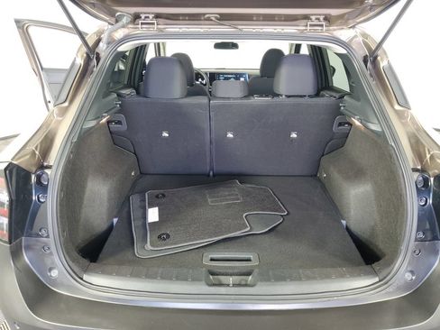 Used 2025 Nissan Kicks SV FWD image 31