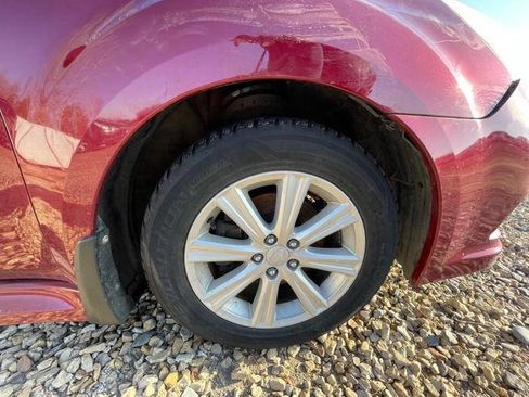 Used 2010 Subaru Legacy 2.5i Premium image 19