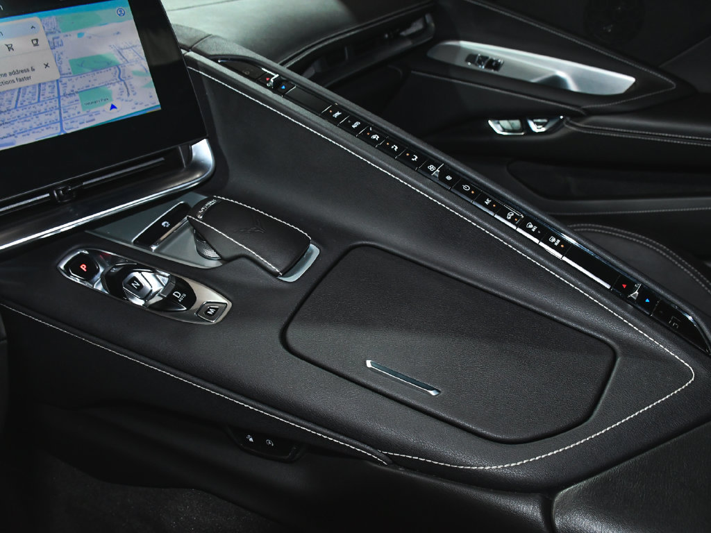 Used 2025 Chevrolet Corvette E-Ray AWD/4WD image 37