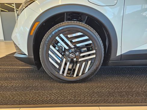 New 2026 Nissan Leaf SV+ image 12