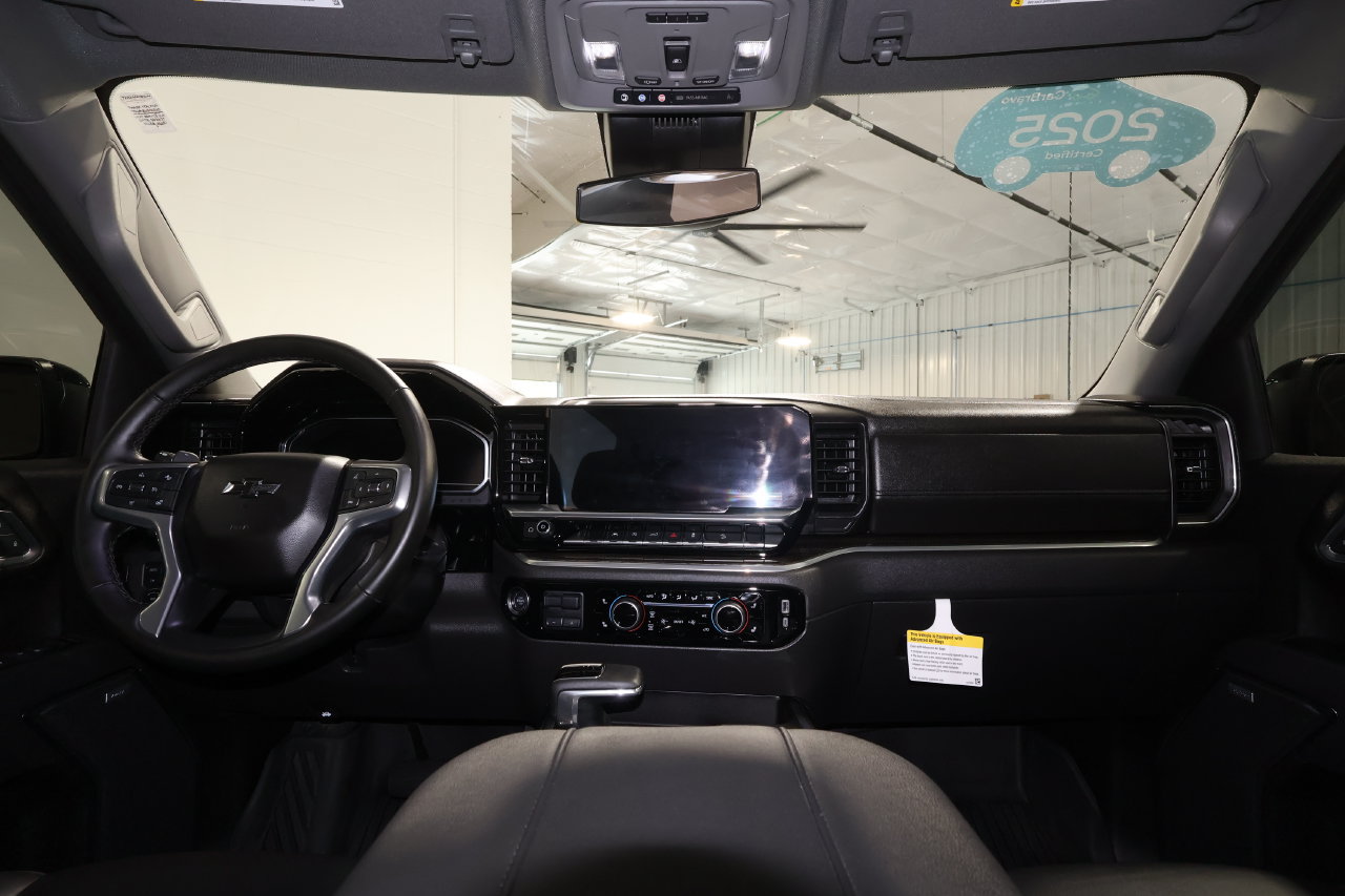 Used 2025 Chevrolet Silverado 1500 LT Trail Boss w/ Convenience Package II AWD/4WD image 29