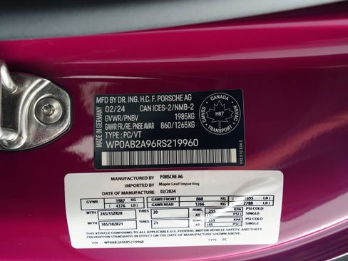 Used 2024 Porsche 911 Carrera S w/ Sport Package image 60