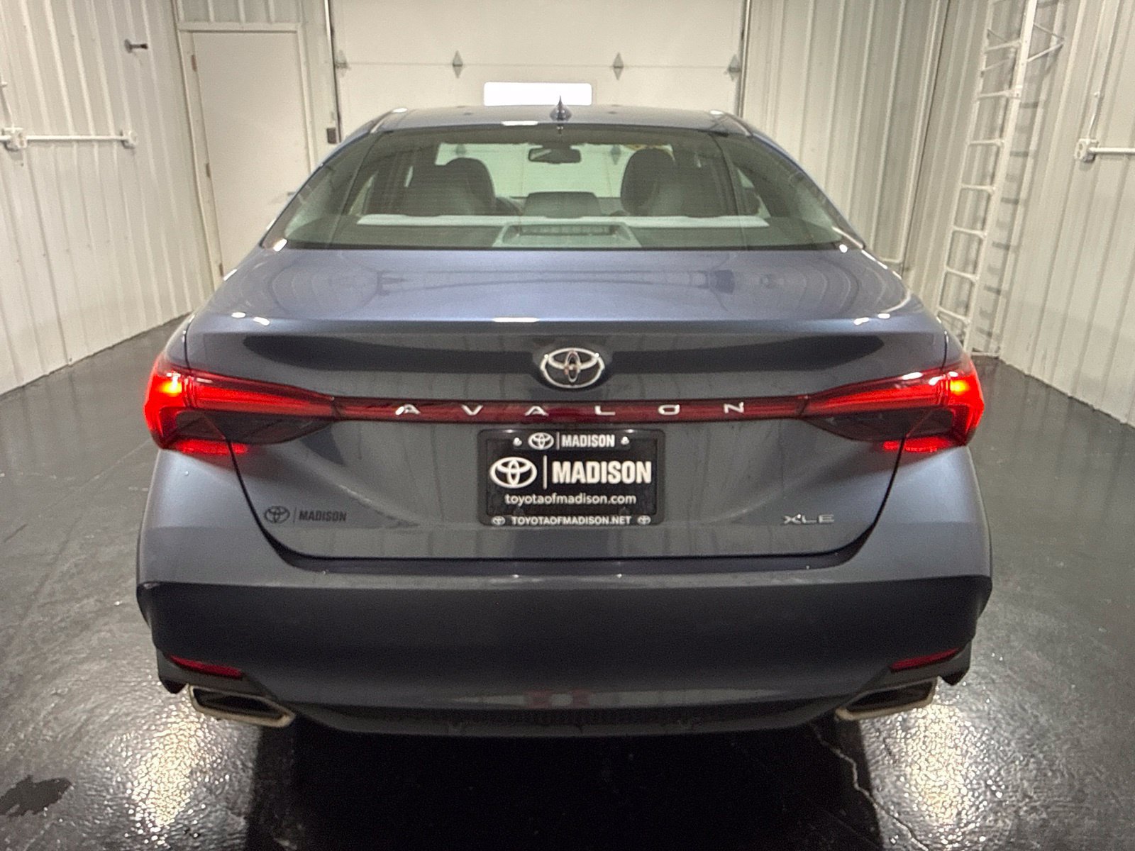 Used 2019 Toyota Avalon XLE w/ Moonroof Package FWD image 49