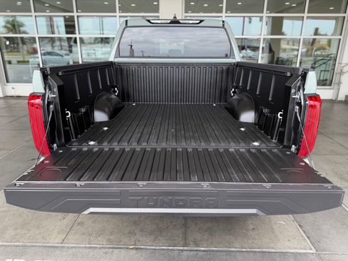 Used 2026 Toyota Tundra SR5 w/ SR5 Convenience Package AWD/4WD image 16