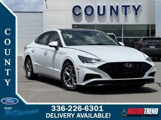Used 2020 Hyundai Sonata SEL w/ Convenience + Sunroof Package image 1