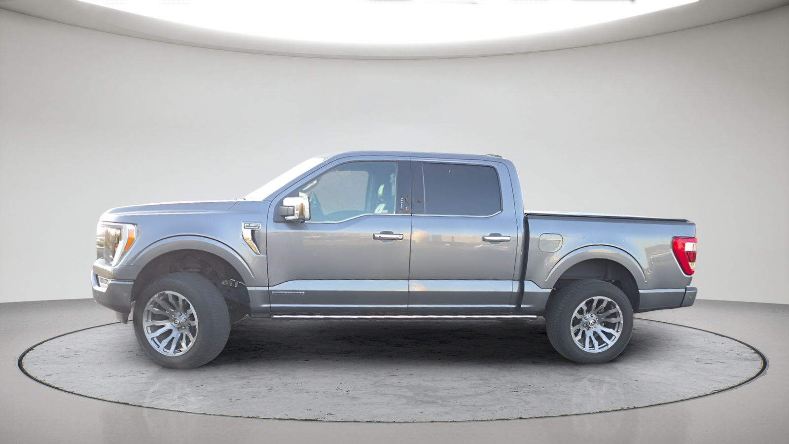 Used 2021 Ford F150 Platinum w/ Equipment Group 701A High AWD/4WD image 11