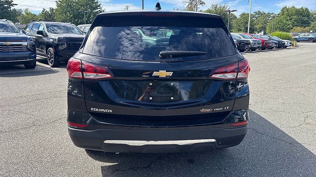 Certified 2024 Chevrolet Equinox LT AWD/4WD image 5
